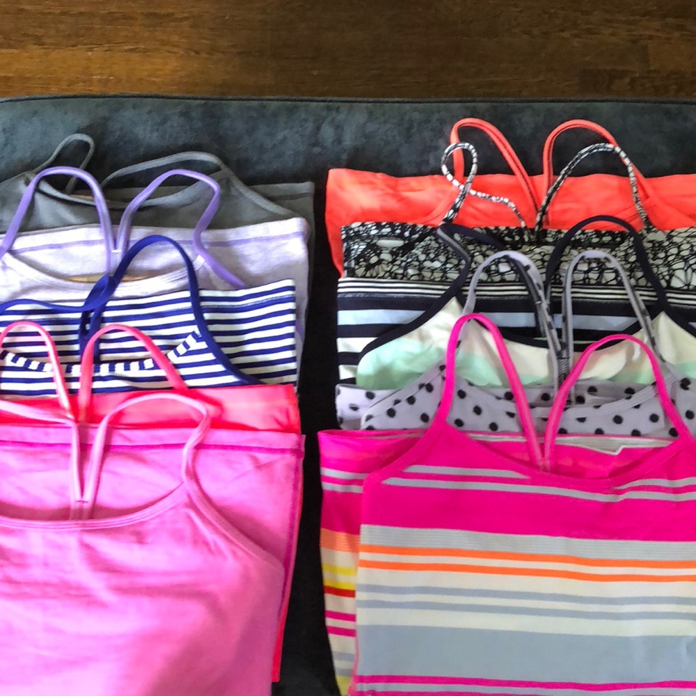 10 LULU LEMON POWER Y TANKS